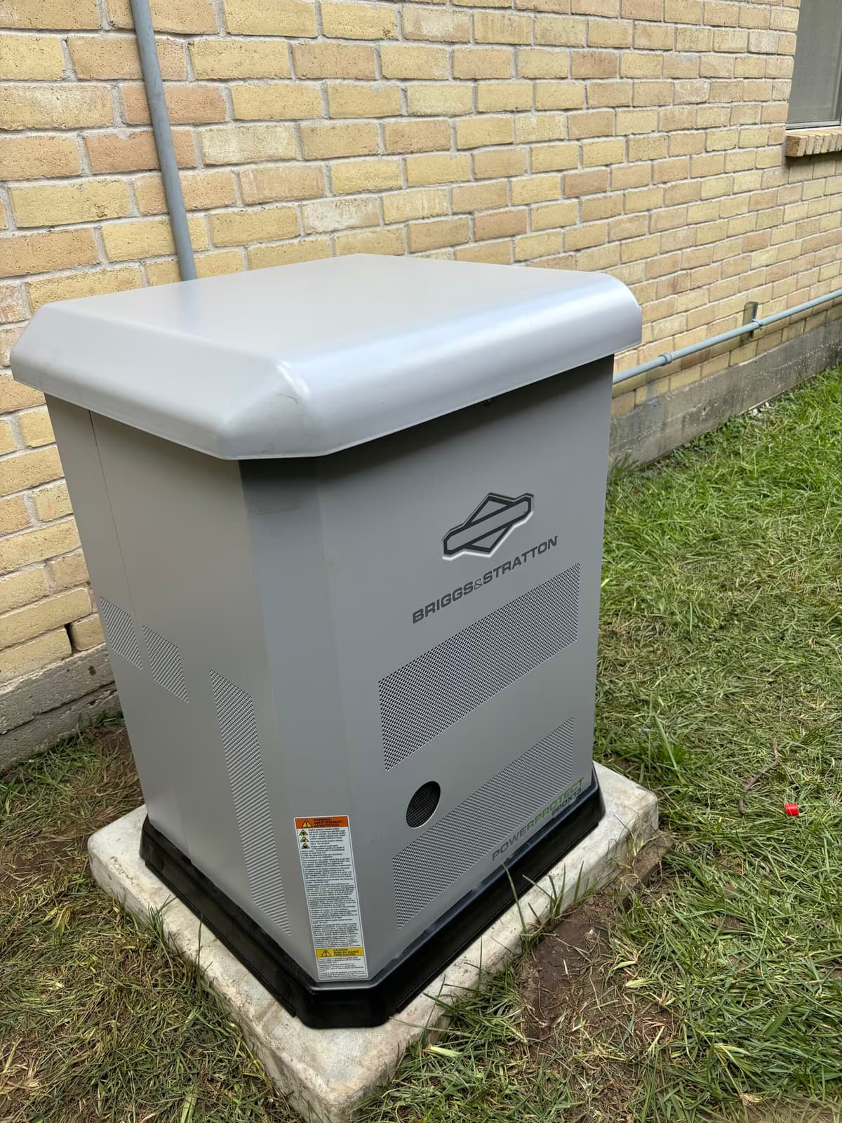 Briggs & Stratton generator installation complete